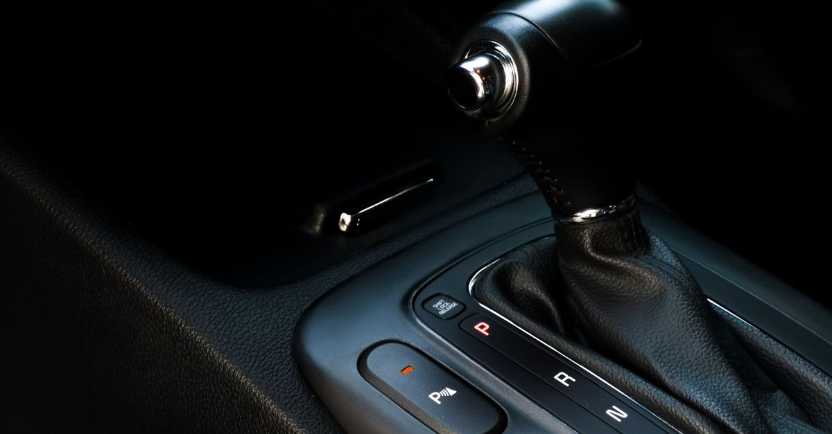 Car Key Replacement in Floral Park Without a Dealer Trip — Floral Park Locksmith