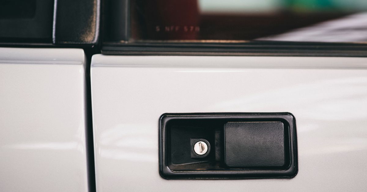 front door lock key — Floral Park Locksmith